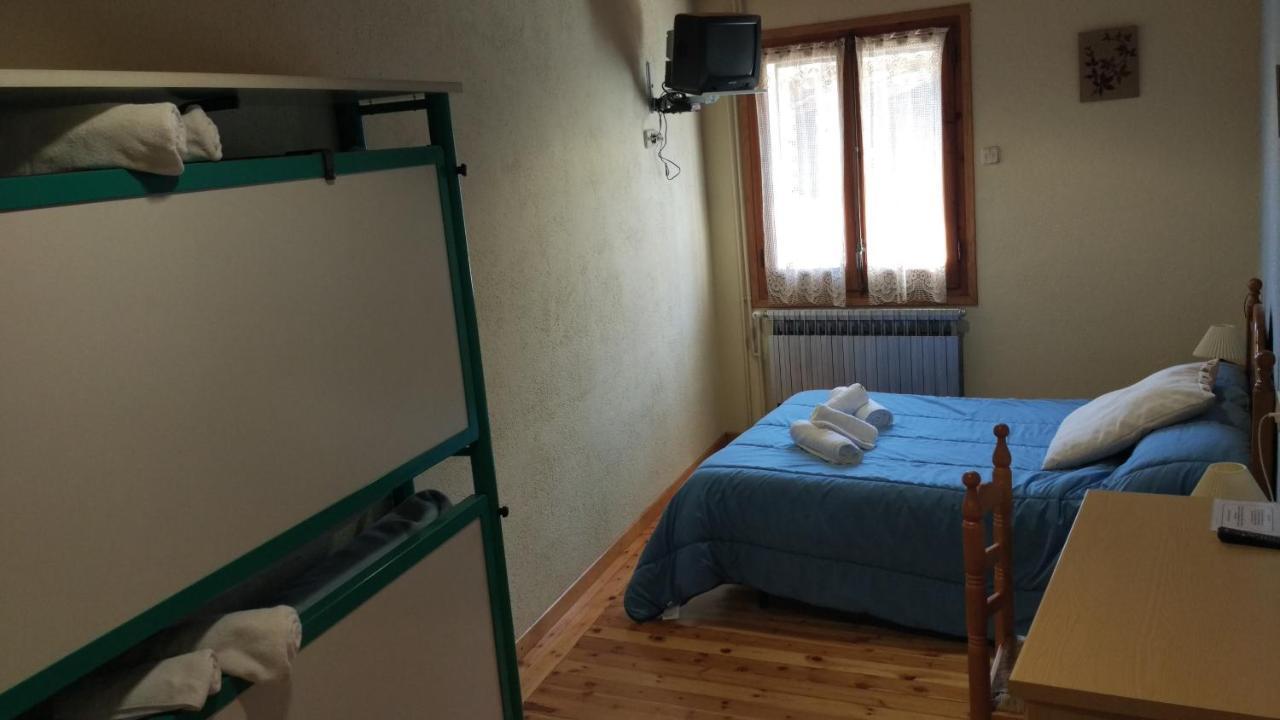 Hostal Pas De La Pera Aransá المظهر الخارجي الصورة
